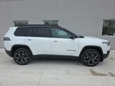 2026 Jeep Cherokee, $44485. Photo 5