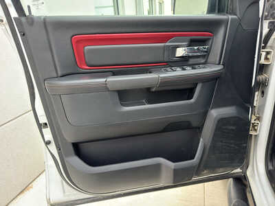 2016 RAM 1500 Crew Cab, $18990. Photo 11