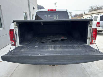 2016 RAM 1500 Crew Cab, $18990. Photo 6