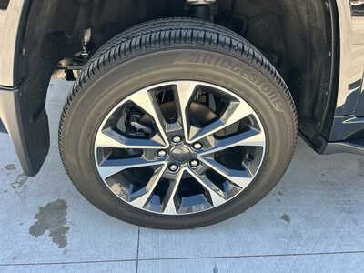 2024 Jeep Grand Cherokee, $47450. Photo 9
