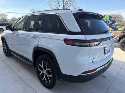 2024 Jeep Grand Cherokee, $39450. Photo 12