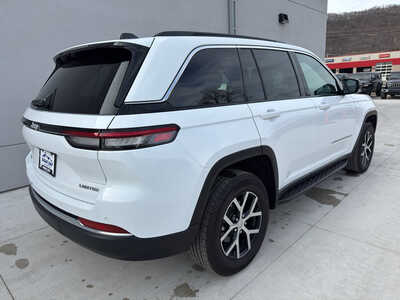 2024 Jeep Grand Cherokee, $39450. Photo 6