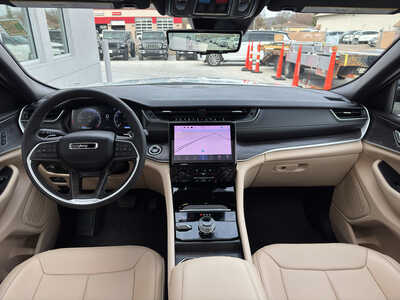 2024 Jeep Grand Cherokee, $39450. Photo 9