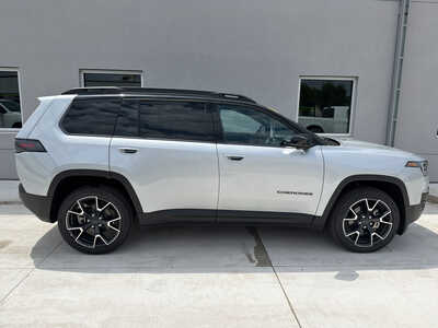 2026 Jeep Cherokee, $43580. Photo 8