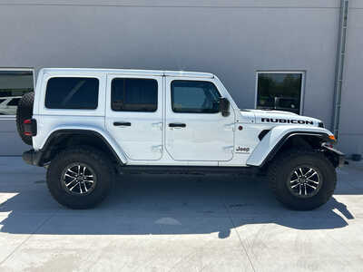 2024 Jeep Wrangler, $49250. Photo 8