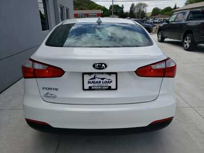 2016 Kia Forte, $6990. Photo 5