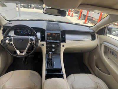 2014 Ford Taurus, $12990. Photo 6