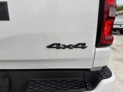 2026 RAM 1500 Crew Cab, $44765. Photo 9