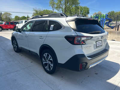 2021 Subaru Outback, $25990. Photo 4