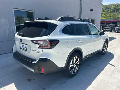 2021 Subaru Outback, $25990. Photo 7