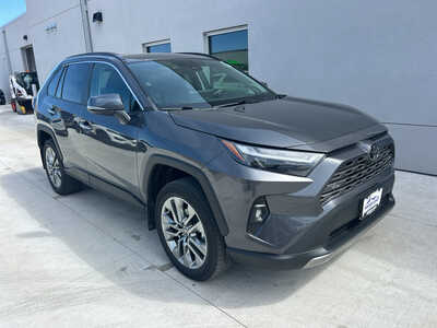 2023 Toyota RAV4, $36990. Photo 1