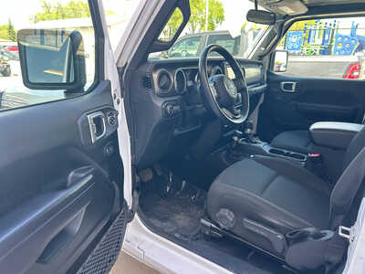 2020 Jeep Wrangler, $19990. Photo 12
