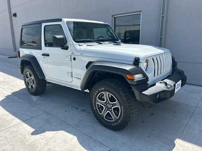 2020 Jeep Wrangler, $19990. Photo 1