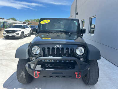 2016 Jeep Wrangler Unlimited, $18990. Photo 2
