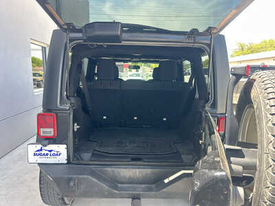 2016 Jeep Wrangler Unlimited, $18990. Photo 6