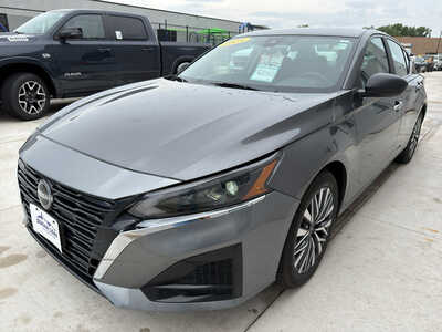 2025 Nissan Altima, $19950. Photo 3