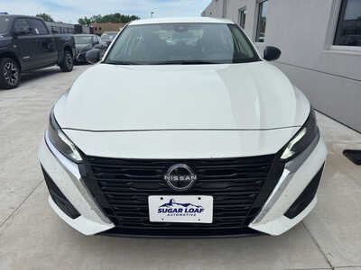 2025 Nissan Altima, $19950. Photo 2