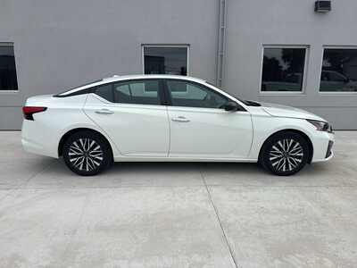 2025 Nissan Altima, $19950. Photo 7