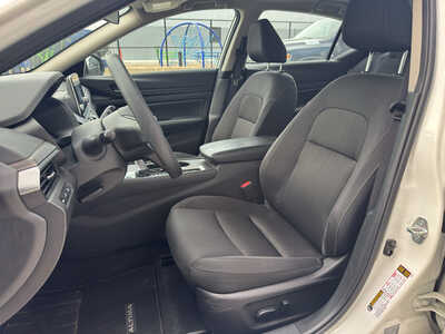 2025 Nissan Altima, $19950. Photo 8