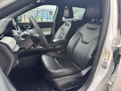 2025 Jeep Compass, $23950. Photo 8