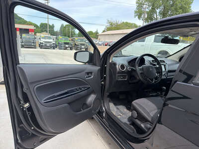 2020 Mitsubishi Mirage, $8990. Photo 11
