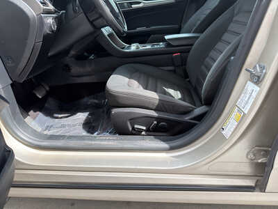 2017 Ford Fusion, $8990. Photo 11