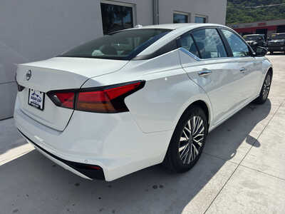 2025 Nissan Altima, $19950. Photo 6