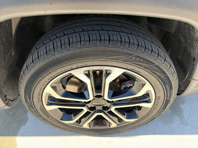 2024 Jeep Compass, $22990. Photo 8