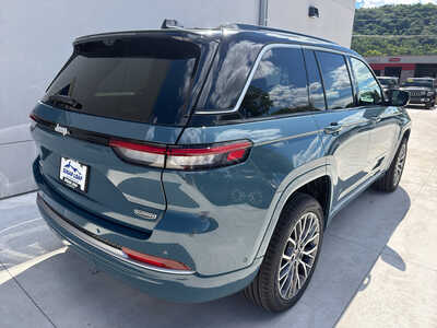 2026 Jeep Grand Cherokee, $56815. Photo 6