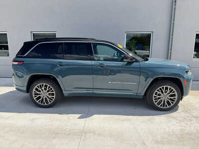 2026 Jeep Grand Cherokee, $56815. Photo 7