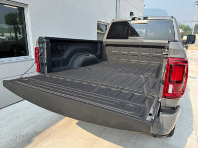2026 RAM 2500 Crew Cab, $69370. Photo 8