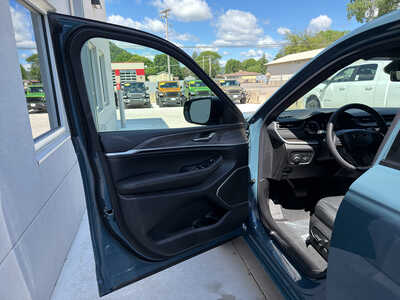 2026 Jeep Grand Cherokee L, $50630. Photo 11