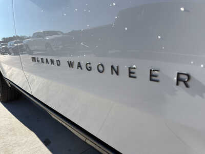 2026 Jeep Grand Wagoneer, $81980. Photo 11