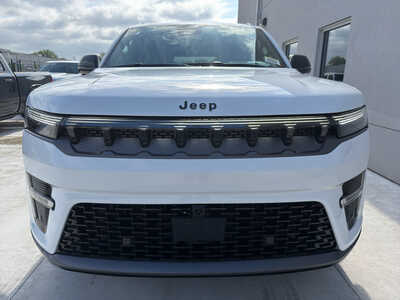 2026 Jeep Grand Wagoneer, $81980. Photo 2