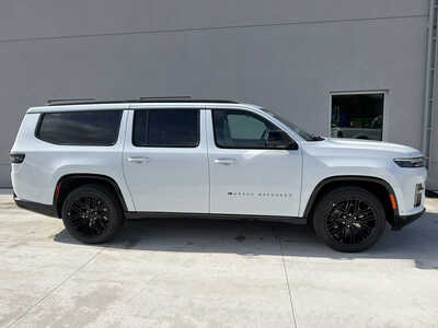 2026 Jeep Grand Wagoneer, $81980. Photo 7