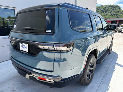 2026 Jeep Grand Wagoneer, $71580. Photo 6