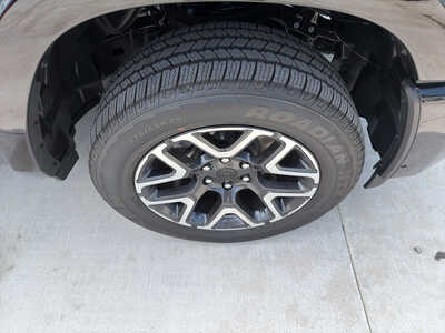 2026 RAM 1500 Crew Cab, $56790. Photo 9