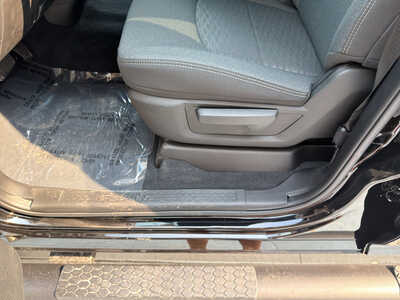 2026 RAM 2500 Crew Cab, $58030. Photo 12