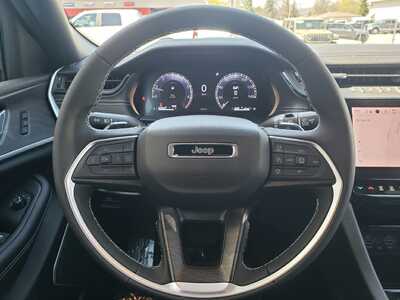 2026 Jeep Grand Cherokee, $43125. Photo 11