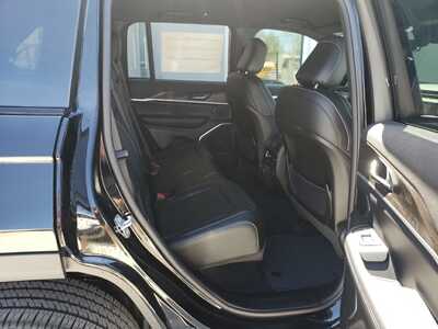 2026 Jeep Grand Cherokee, $43125. Photo 9