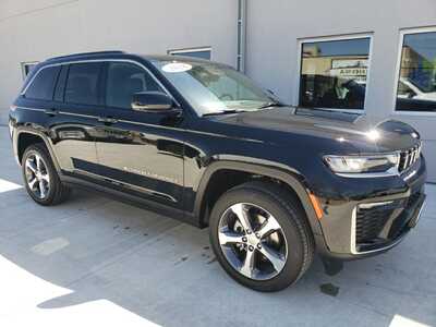 2026 Jeep Grand Cherokee, $43125. Photo 1