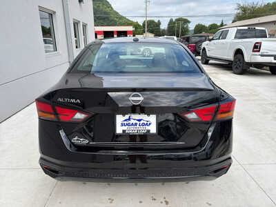 2025 Nissan Altima, $19950. Photo 5