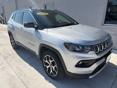 2025 Jeep Compass, $23950. Photo 1