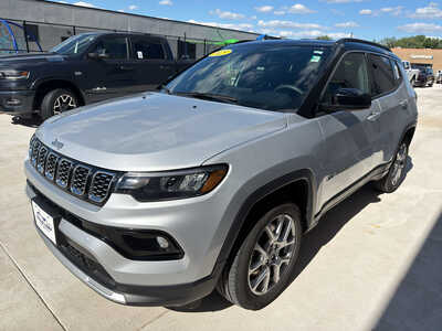 2025 Jeep Compass, $23950. Photo 3
