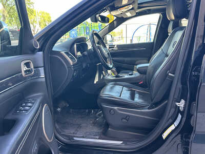 2017 Jeep Grand Cherokee, $16990. Photo 12