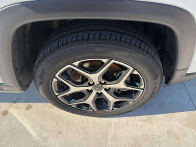 2025 Jeep Compass, $23950. Photo 9