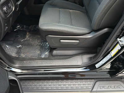2026 RAM 1500 Crew Cab, $45405. Photo 12