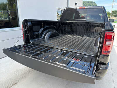 2026 RAM 1500 Crew Cab, $48350. Photo 8