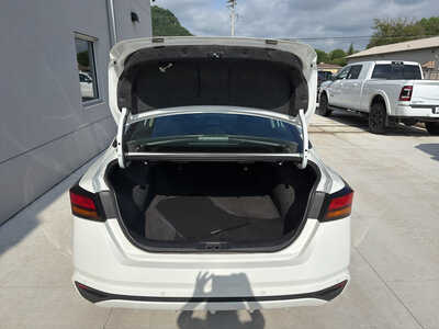 2025 Nissan Altima, $19950. Photo 9