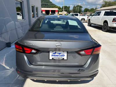 2025 Nissan Altima, $19950. Photo 5